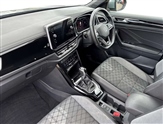 Volkswagen T-Roc Image 2
