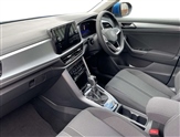 Volkswagen T-Roc Image 2