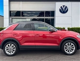 Volkswagen T-Roc Image 3