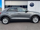 Volkswagen T-Roc Image 3