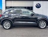 Volkswagen T-Roc Image 3