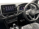 Volkswagen T-Roc Image 2