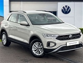 Volkswagen T-Roc Image 1