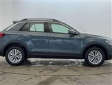 Volkswagen T-Roc Image 4