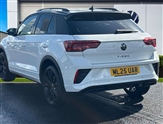 Volkswagen T-Roc Image 2