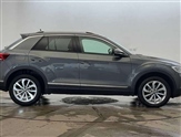 Volkswagen T-Roc Image 4