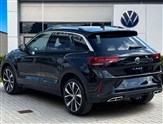 Volkswagen T-Roc Image 2