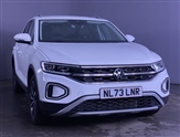 Volkswagen T-Roc Image 2