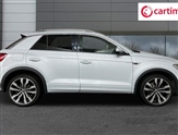 Volkswagen T-Roc Image 2
