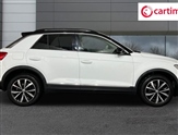 Volkswagen T-Roc Image 2