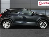 Volkswagen T-Roc Image 2