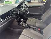 Volkswagen T-Roc Image 3