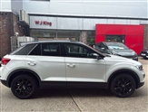 Volkswagen T-Roc Image 6