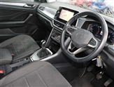 Volkswagen T-Roc Image 6