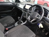 Volkswagen T-Roc Image 6