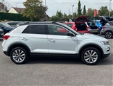Volkswagen T-Roc Image 2