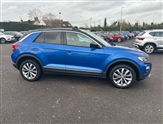 Volkswagen T-Roc Image 2