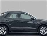 Volkswagen T-Roc Image 6
