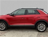 Volkswagen T-Roc Image 5