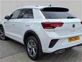 Volkswagen T-Roc Image 2