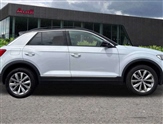 Volkswagen T-Roc Image 4