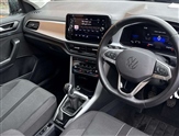 Volkswagen T-Roc Image 6