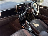 Volkswagen T-Roc Image 2