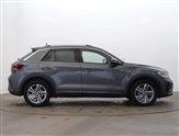 Volkswagen T-Roc Image 4