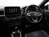 Volkswagen T-Roc Image 2
