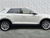 Volkswagen T-Roc Image 4
