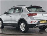 Volkswagen T-Roc Image 2