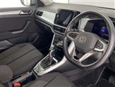 Volkswagen T-Roc Image 3