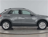 Volkswagen T-Roc Image 4