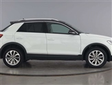 Volkswagen T-Roc Image 4