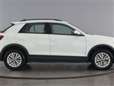 Volkswagen T-Roc Image 4