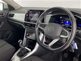 Volkswagen T-Roc Image 6
