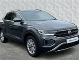 Volkswagen T-Roc Image 1