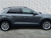 Volkswagen T-Roc Image 4