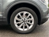 Volkswagen T-Roc Image 5