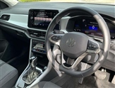Volkswagen T-Roc Image 6