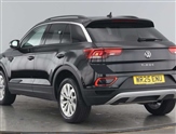 Volkswagen T-Roc Image 3