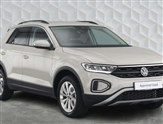 Volkswagen T-Roc Image 1