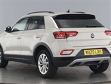 Volkswagen T-Roc Image 3