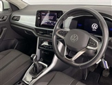 Volkswagen T-Roc Image 6