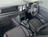 Volkswagen T-Roc Image 4