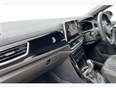 Volkswagen T-Roc Image 2