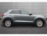 Volkswagen T-Roc Image 5