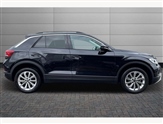 Volkswagen T-Roc Image 4