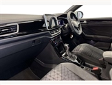 Volkswagen T-Roc Image 2
