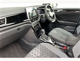 Volkswagen T-Roc Image 2